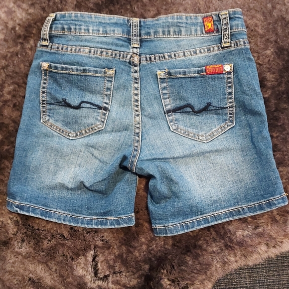 Youth Girls ~ 7 For All Mankind ~ Jean Shorts - Picture 2 of 4